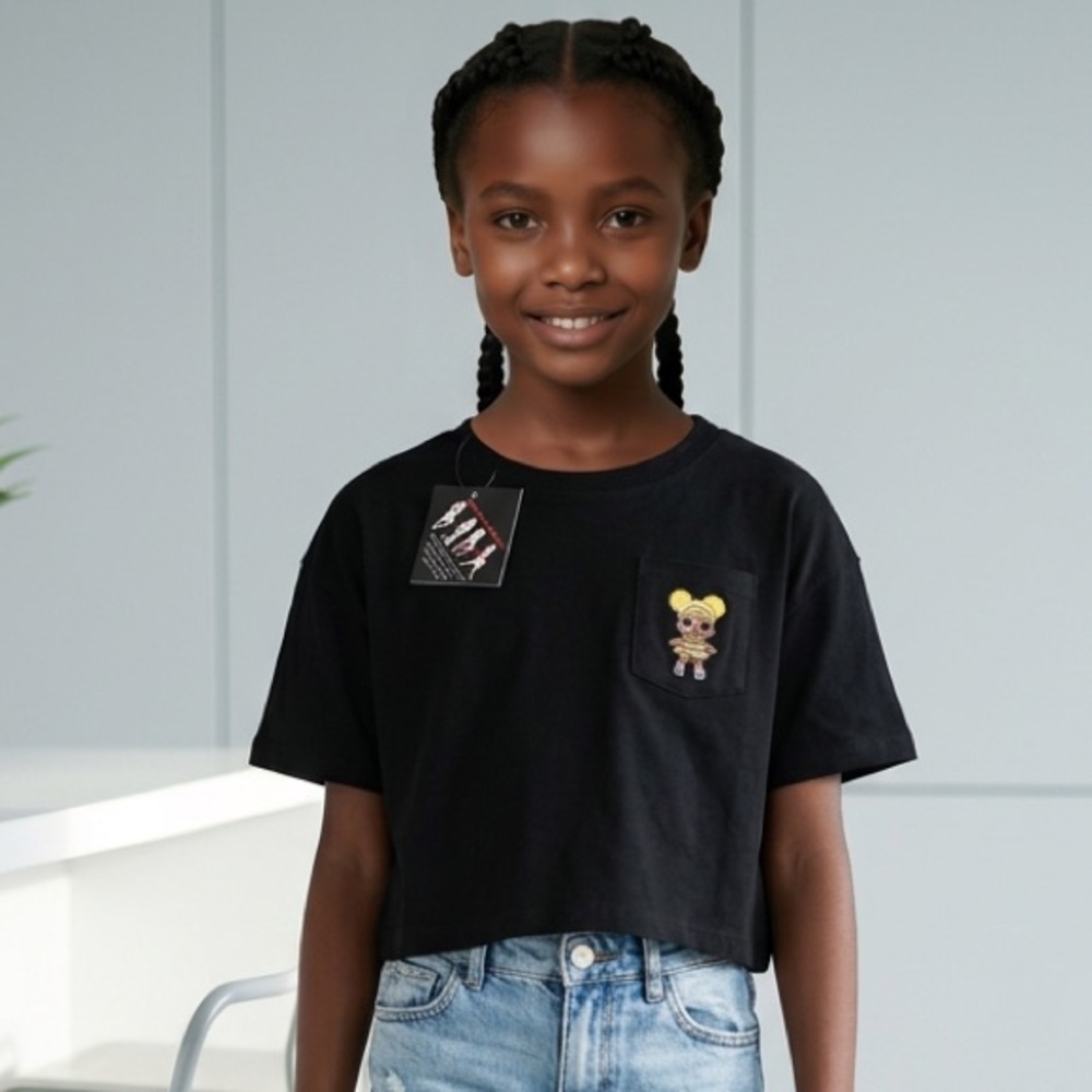 EUC LOL Surprise Girls Black Short Sleeve Tee Shirt Embroidery Doll Pocket - M